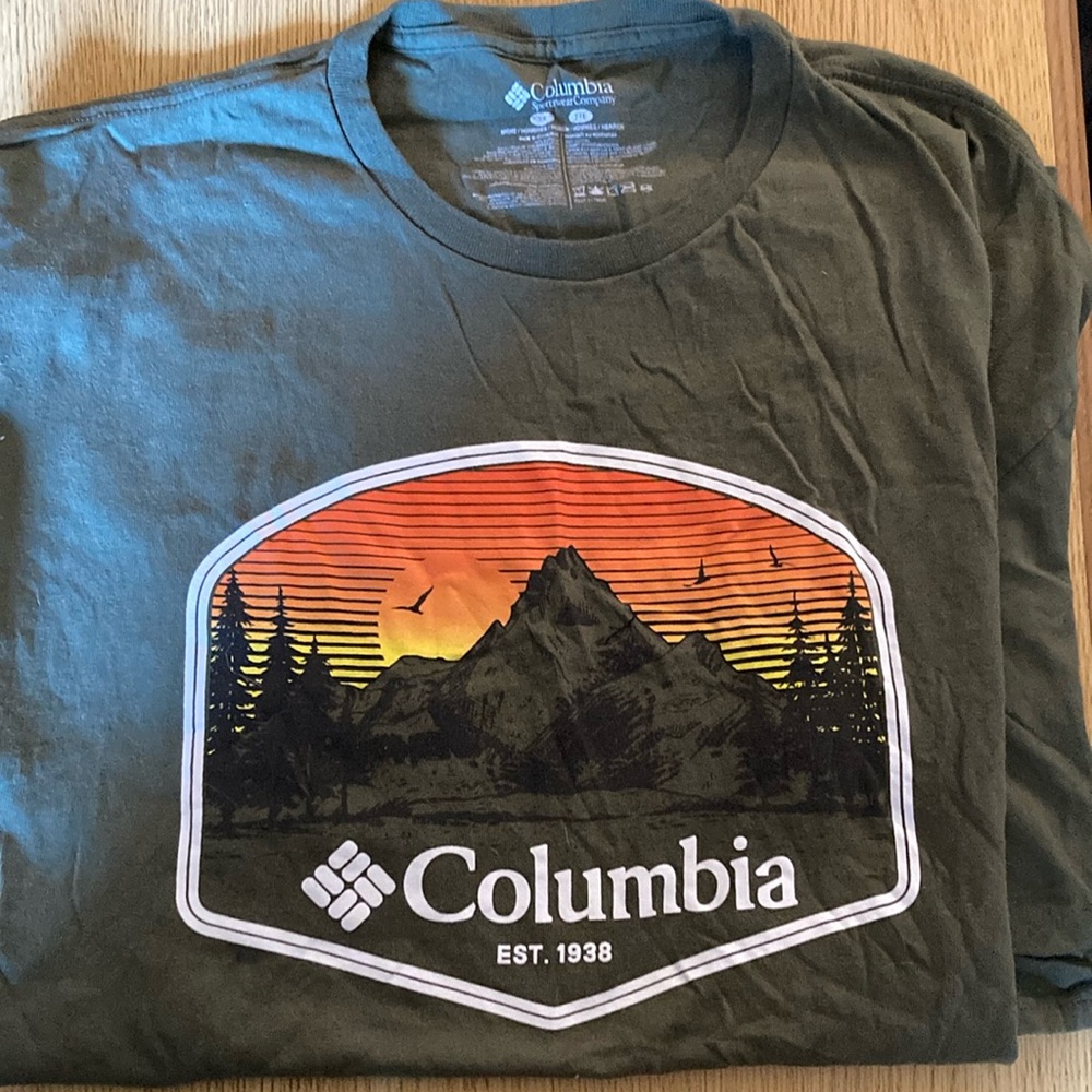 Columbia Men’s T-shirt